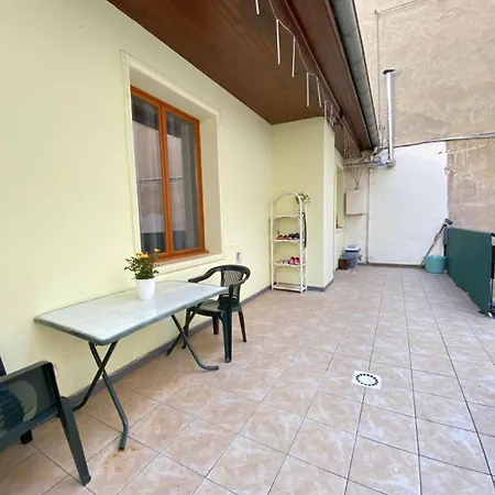 Homestay En Face De La Gare *